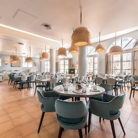 De L'esterel Pierre & 3*