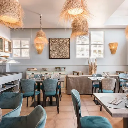 ホテル De L'esterel Pierre &