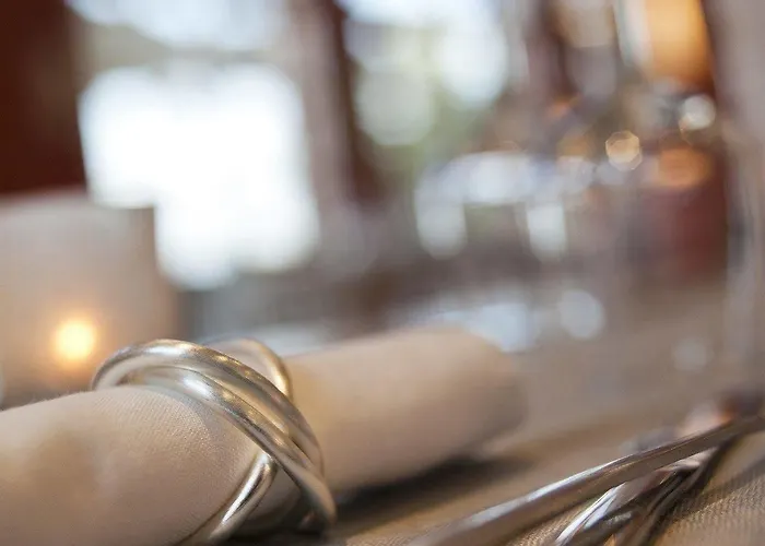 Готель De L'esterel Pierre & 3*