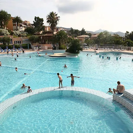 De L'esterel Pierre & Hotel