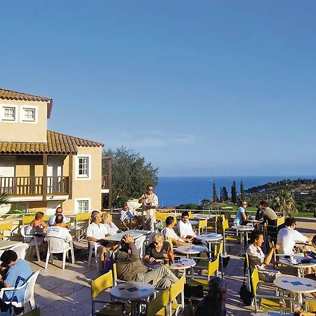 De L'esterel Pierre & Hotel 3*