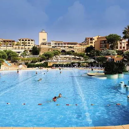 De L'esterel Pierre & 3*