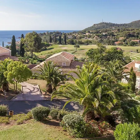 Hotel De L'esterel Pierre & 3*