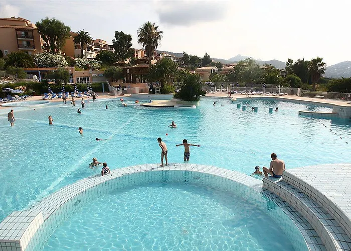 De L'esterel Pierre & Hotell