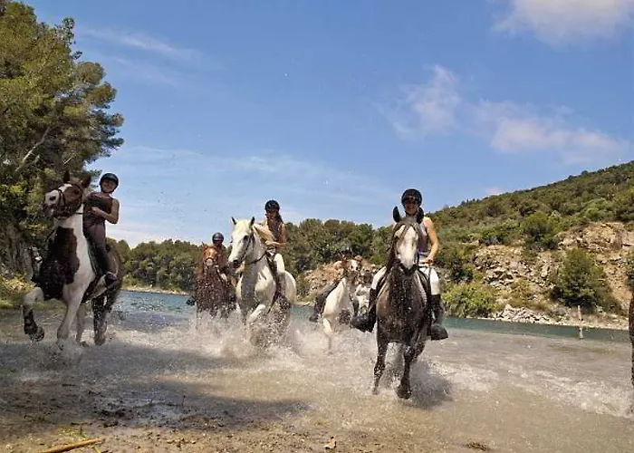 De L'esterel Pierre & 3* Saint-Raphaël