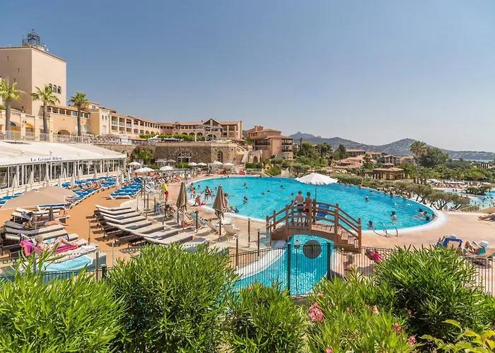 De L'esterel Pierre & 3* Saint-Raphaël