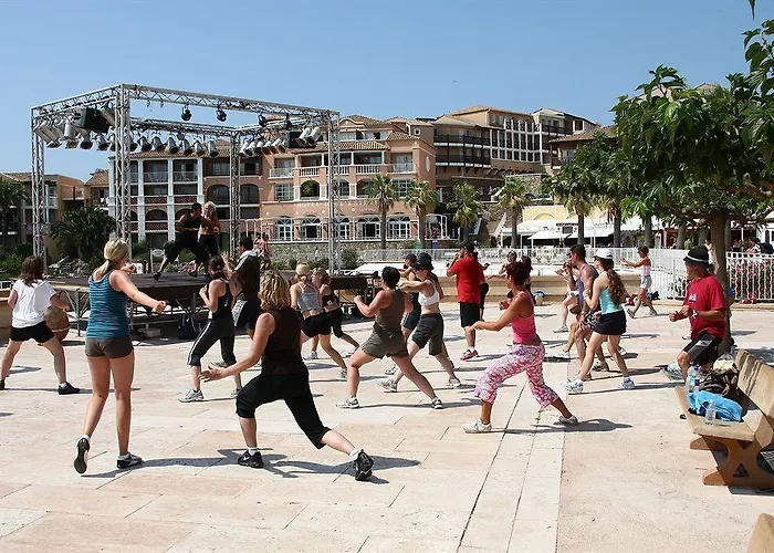 De L'esterel Pierre & Hotell